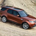 Автомобили Jaguar и Land Rover победят морскую болезнь. Вместе с водителями